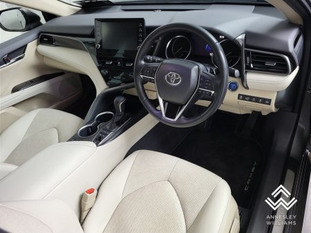 2023 Toyota Camry - thumbnail 12