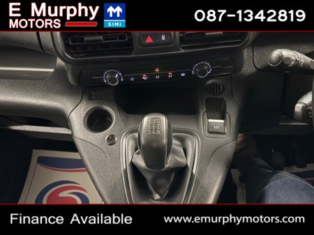 2021 Peugeot Partner - thumbnail 16