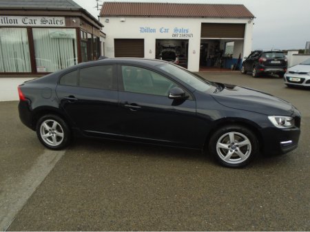 2017 Volvo S60 - thumbnail 5