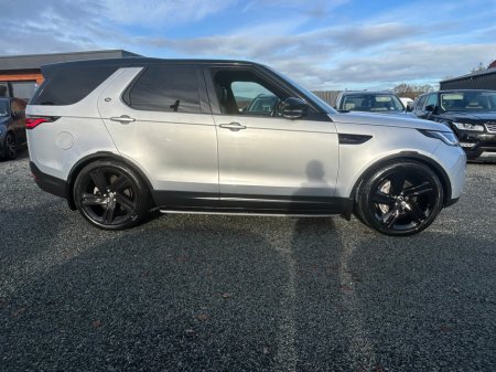 2022 Land Rover Discovery  €49,950