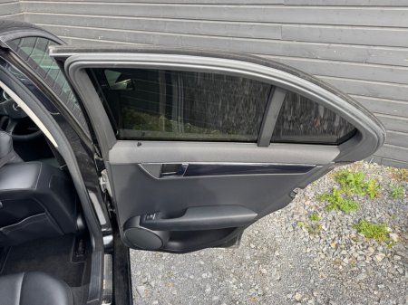 2009 Mercedes-Benz C Class - thumbnail 17