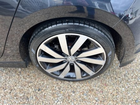 2016 Volkswagen Golf - thumbnail 17