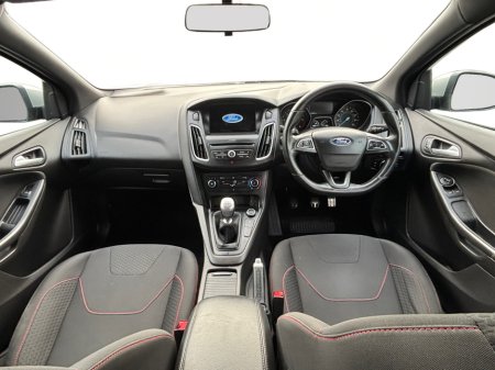 2018 Ford Focus 1.5 TDCI ST-LINE 120PS 5 5DR €14,350 thumbnail