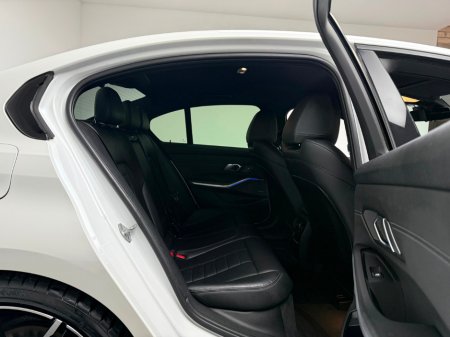 2019 BMW 3 Series 320D M SPORT €27,990 thumbnail