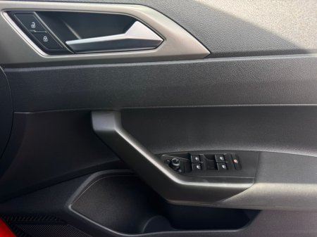 2018 Volkswagen Polo - thumbnail 33