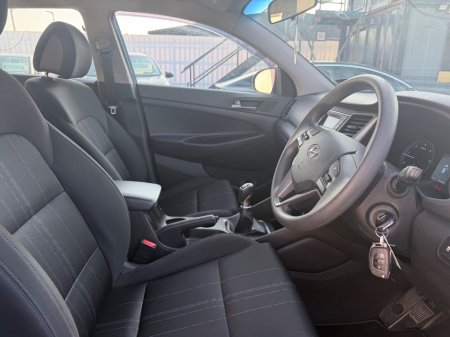 2017 Hyundai Tucson - thumbnail 10