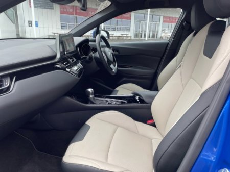 2022 Toyota C-HR - thumbnail 6