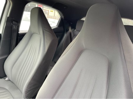 2020 Toyota Yaris - thumbnail 10