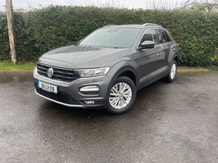 2018 Volkswagen T-Roc DESIGN 1.0 TSI MANUAL 6SPEED FWD 115HP 5DR thumbnail
