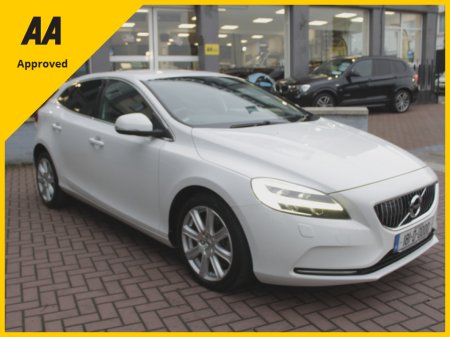 2018 Volvo V40 2.0D4 INSCRIPTION 5DR HATCHBACK AUTO HUGE SPEC  // 1 OWNER CAR // AS NEW CONDITION THROUGHOUT // BUY WITH CONFIDENCE AA AND SIMI APPROVED DEALER 2025 // FINANCE ARRANGED //