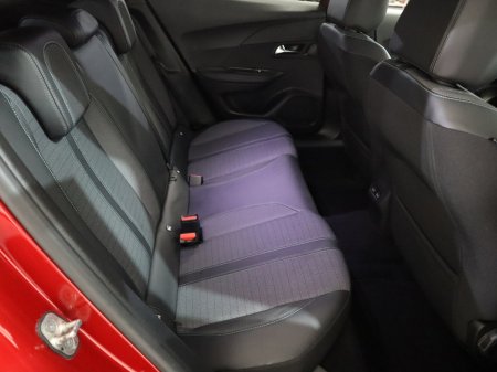 2023 Peugeot 2008 - thumbnail 26