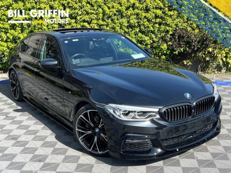 2018 BMW 5 Series 523d M-SPORT COMPETITION 2.0 D // OPENING SUNROOF // LEATHER HEATED M-SPORT SEATS // 360 DEGREE PARKING CAMERAS