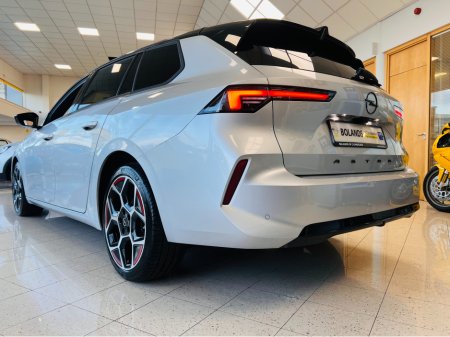 2024 Opel Astra - thumbnail 2