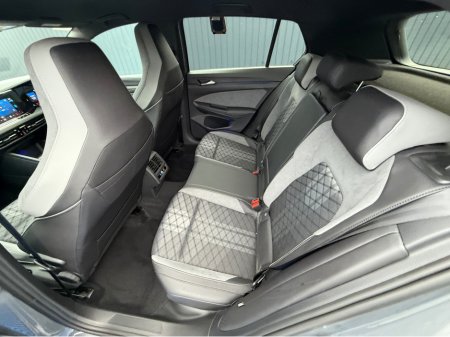 2022 Volkswagen Golf R-LINE - 2.0L DIESEL - AUTO - 12M WARRANTY - CAR:  1690 €32,950 thumbnail