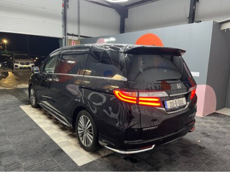 2020 Honda Odyssey €28950! 2020 HONDA ODYSSEY HYBRID ABSOLUTE EX SENSING 2.0 AUTOMATIC / CRUISE CONTROL / REVERSE CAMERA / ELECTRIC HEATED SEATS / POWER SLIDING SEATS €28,950 thumbnail