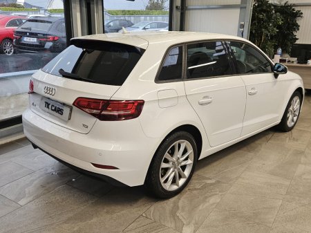2017 Audi A3 1.6 TDI SE €13,950