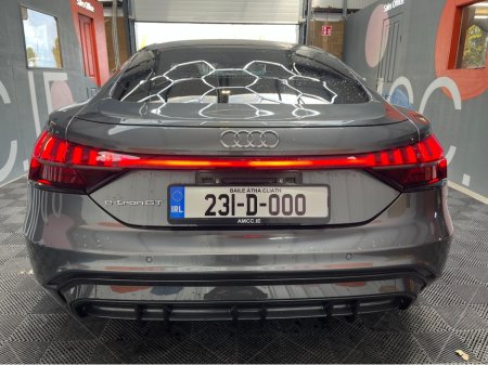 2023 Audi e-tron GT quattro - thumbnail 3