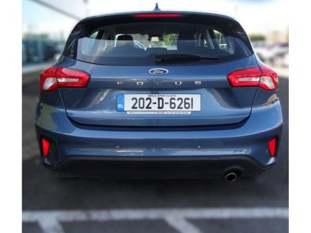 2020 Ford Focus - view 4