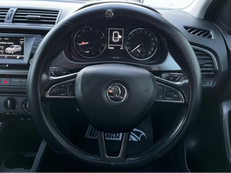 2015 Skoda Fabia 1.0 MPI STYLE 75HP €8,900 thumbnail