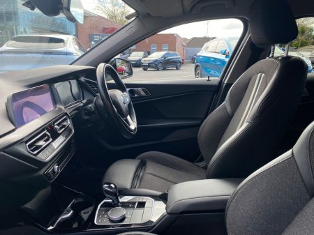 2021 BMW 1 Series - thumbnail 14