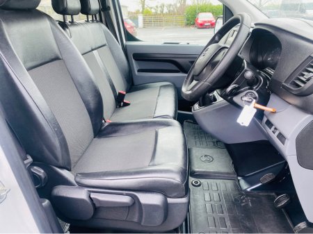 2022 Opel Vivaro - thumbnail 12