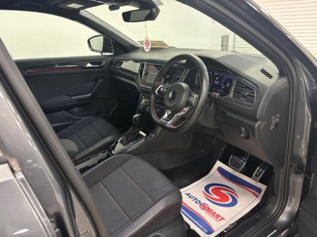 2020 Volkswagen T-Roc 2.0 TDI 150bhp Sport DSG €23,495 thumbnail