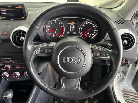 2014 Audi A1 - thumbnail 7