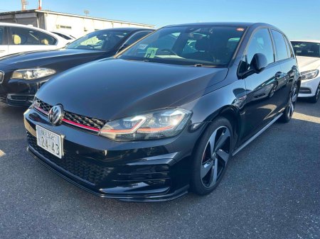 2018 Volkswagen Golf GTI AUTOMATIC 2.0 PETROL //LOW MILES//REVERSE CAMERA//KEYLESS ENTRY//REVERSE CAMERA//
