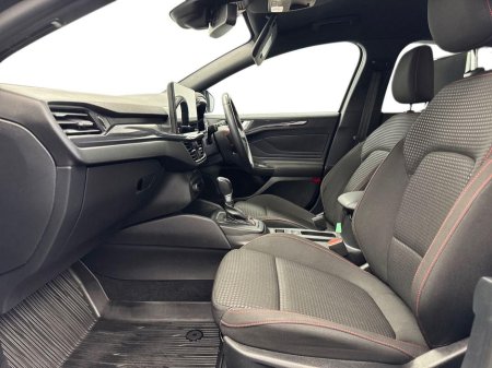 2025 Ford Focus - view 2