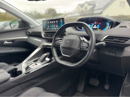 2022 Peugeot 3008 - thumbnail 5