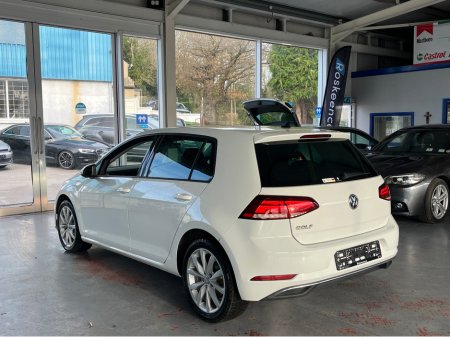 2019 Volkswagen Golf 1.2 Tsi Comfortline Dsg Automatic €18,950 thumbnail