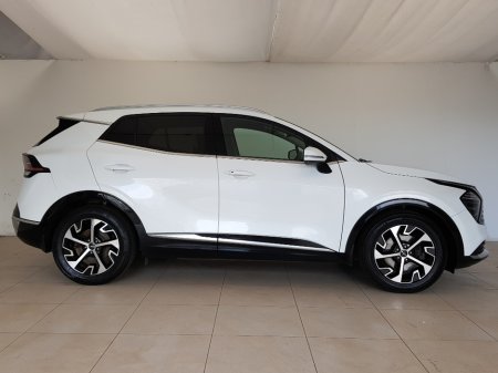 2025 Kia Sportage - thumbnail 3