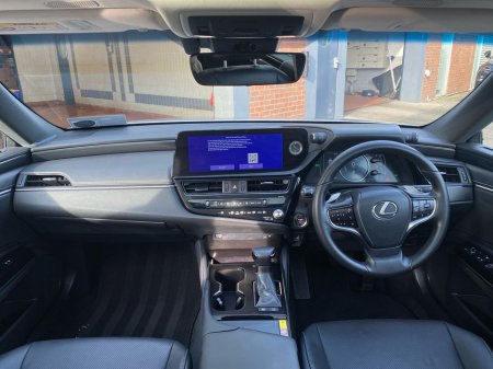 2024 Lexus ES 300 H - thumbnail 15