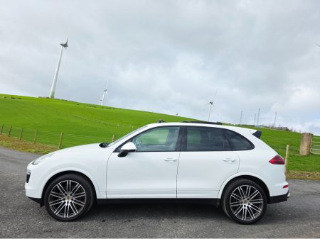 2018 Porsche Cayenne - thumbnail 6