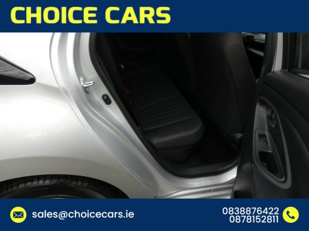 2021 Toyota Yaris - thumbnail 6