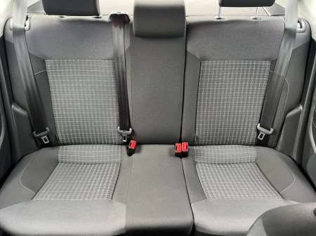 2016 Volkswagen Polo - thumbnail 12