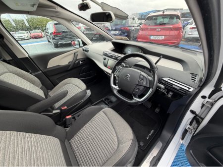 2020 Citroen Grand C4 SpaceTourer 2.0L DIESEL - AUTO - 7 SEATS - 12M WARRANTY - CAR: €19,950 thumbnail