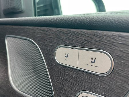 2022 Mercedes-Benz GLE Class GLE350de AMG Premium 4-Matic €62,995 thumbnail