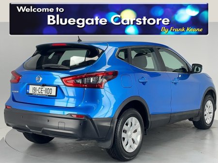 2019 Nissan Qashqai 1.2 XE 18 4DR**MULTIFUNCTIONAL STEERING WHEEL**BLACK CLOTH INTERIOR**ELECTRIC HANDBRAKE**ELECTRIC MIRRORS**BLUETOOTH**AIR CONDITIONING**FINANCE AVAILABLE** €16,995