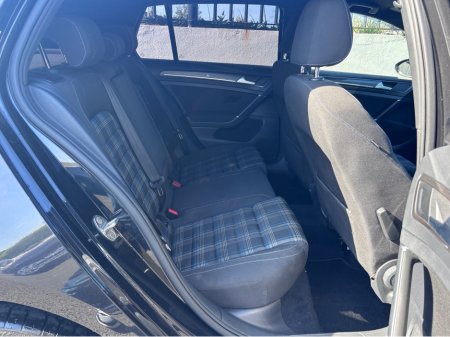 2017 Volkswagen Golf - photo 5