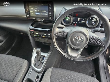 2023 Toyota Yaris Cross YARIS CROSS LUNA €27,900 thumbnail
