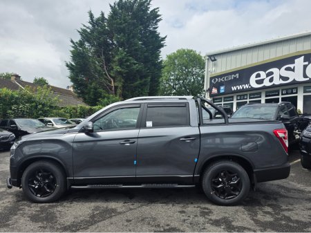 2025 Ssangyong Musso 2.2 PICK UP 5 SEATER COMMERCIAL 4WD 200 BHP 3.5 TON TOWING CAPACITY REV-CAMERA // 5 YEAR WARRANTY // APPLY FOR FINANCE TODAY // THE BEST VALUE PICK UP IN IRELAND // €43,950 thumbnail