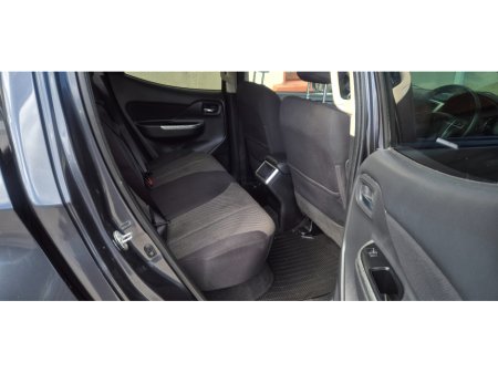 2020 Mitsubishi L200 - thumbnail 7