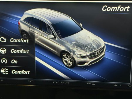 2017 Mercedes-Benz GLC Class 220 D 4MATIC 5DR AUTO €26,950 thumbnail