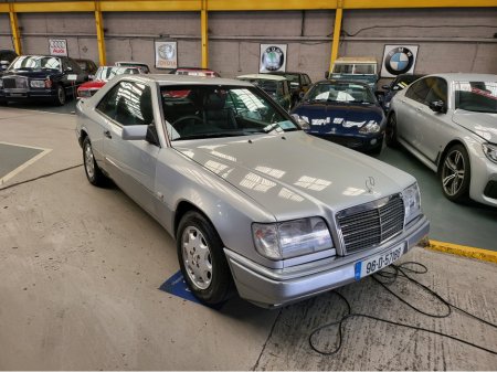 1996 Mercedes-Benz E Class E200 COUPE // CLEAN EXAMPLE // APPRECIATING CLASSIC// RECENT MAJOR SERVICE €5,999