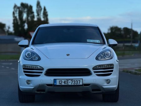 2012 Porsche Cayenne 3.0 V6 5DR 2ST €21,995 thumbnail