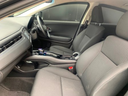 2014 Honda Vezel 1.5 HYBRID 5DR // 09/26 NCT AND €180 ROAD TAX // AIR CON, REVERSE CAMERA AND BLUETOOTH // €10,950 thumbnail