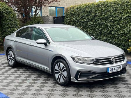 2020 Volkswagen Passat - thumbnail 17