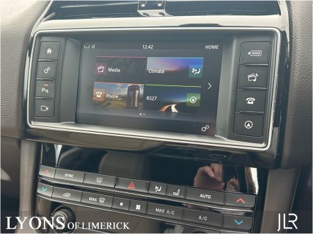 2018 Jaguar F-Pace - photo 4