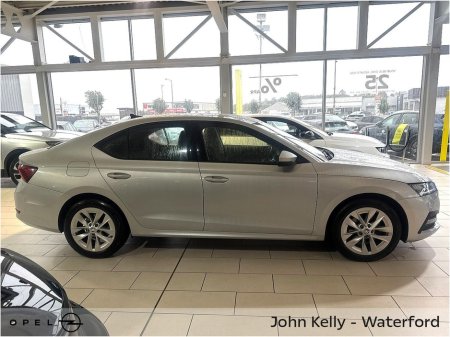 2024 Skoda Octavia 1.0TSI 110HP €25,895 thumbnail